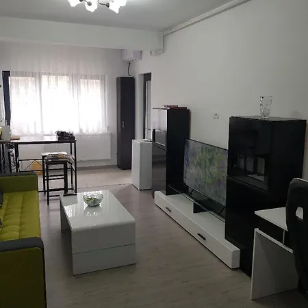 公寓 Apartament Ademar